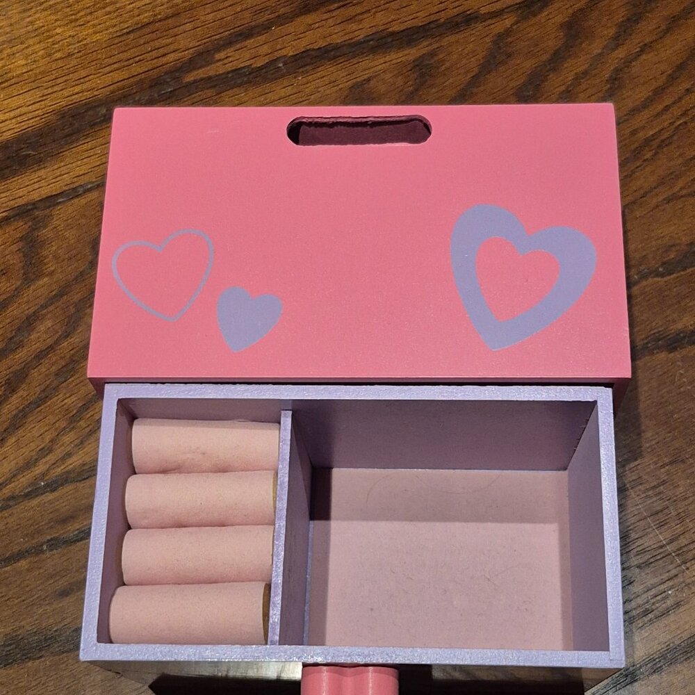 Hello Kitty Jewelry Box - Picture 3 of 3